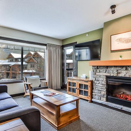 Fenwick Vacation Rentals - Scenic 1 Bedroom Plus Den, Pet Friendly Dead Mans Flats Exterior photo