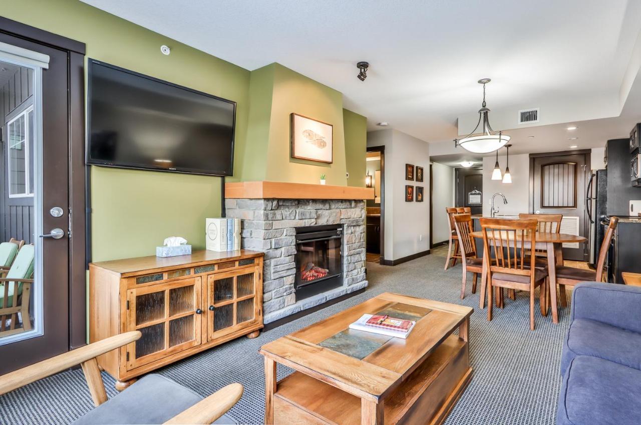 Fenwick Vacation Rentals - Scenic 1 Bedroom Plus Den, Pet Friendly Dead Mans Flats Exterior photo